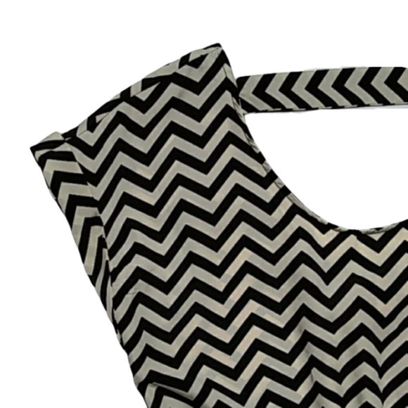 NWT Candie's Chevron Open Back Skater Dress - Picture 2 of 7